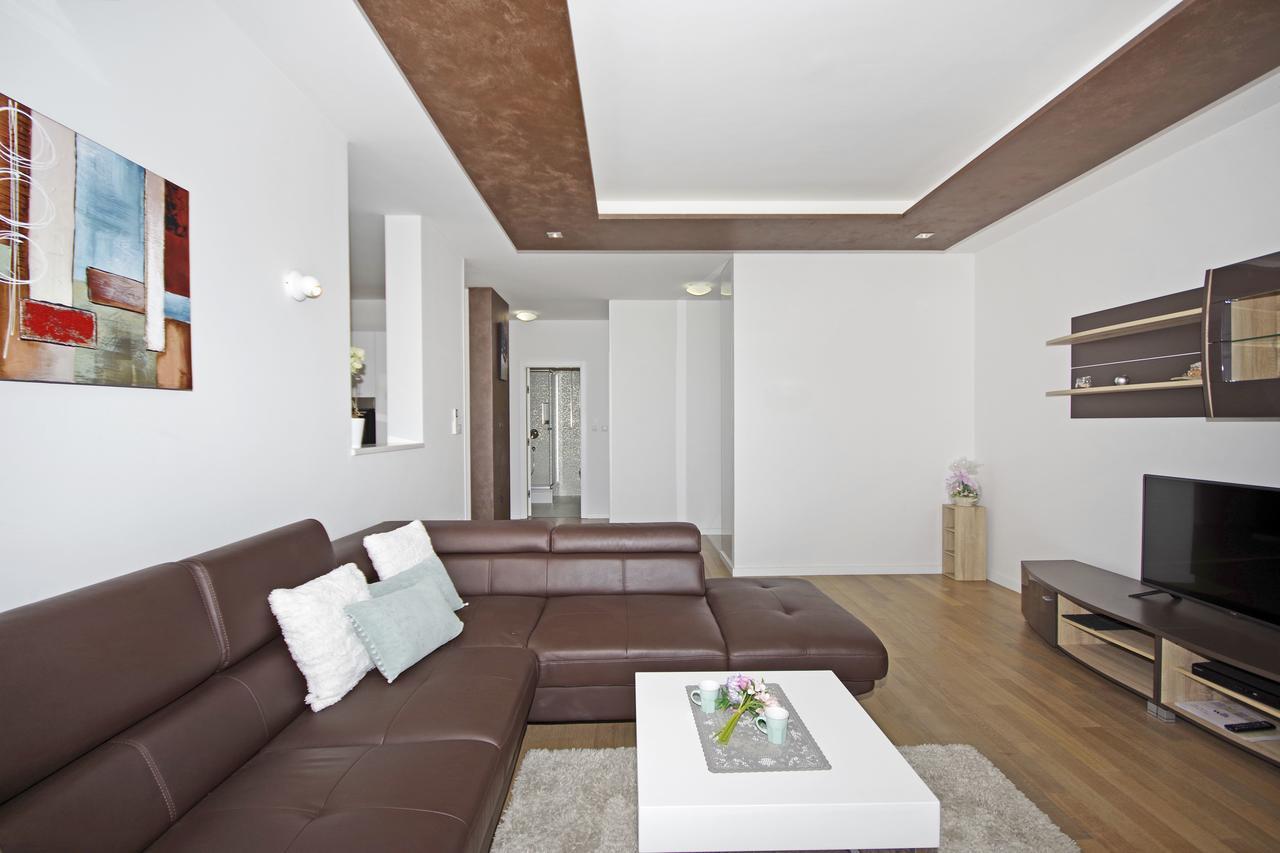 Villa Lucas Podstrana Esterno foto